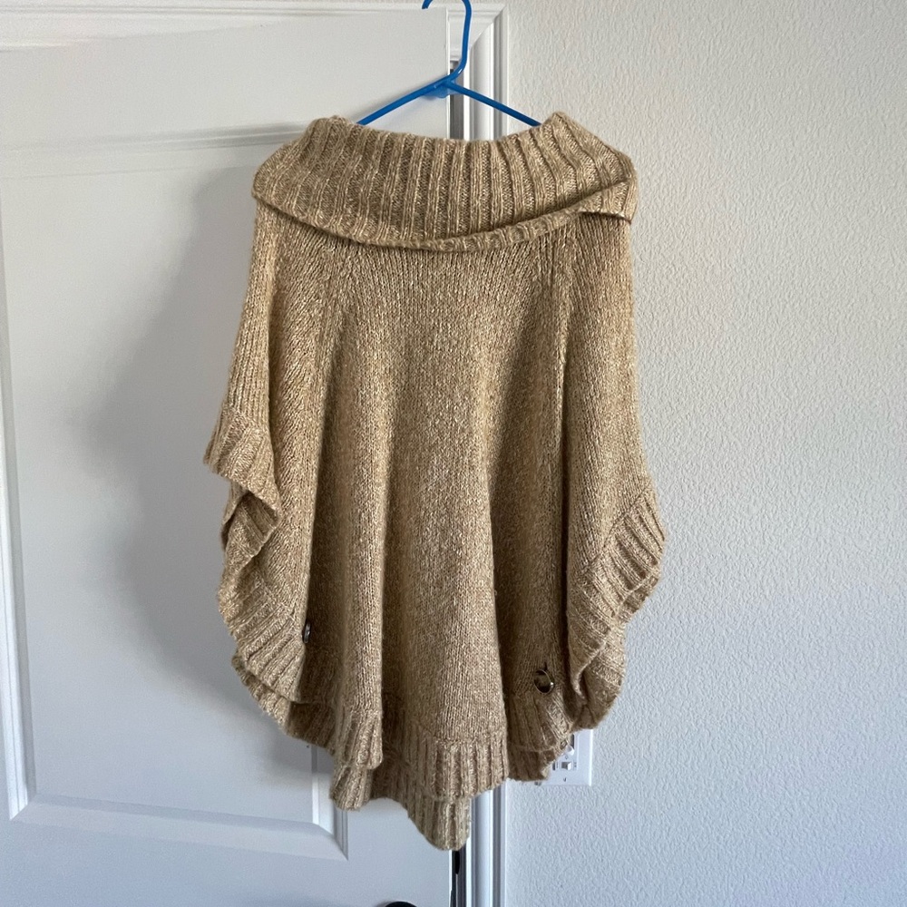 Michael Kors Beige Knit Poncho - Small